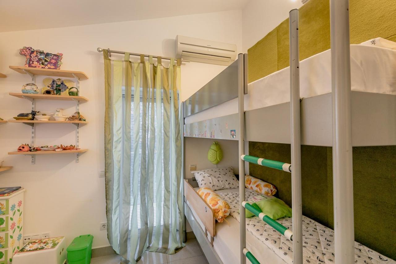 Olive Garden Apartment Petrovac Bagian luar foto