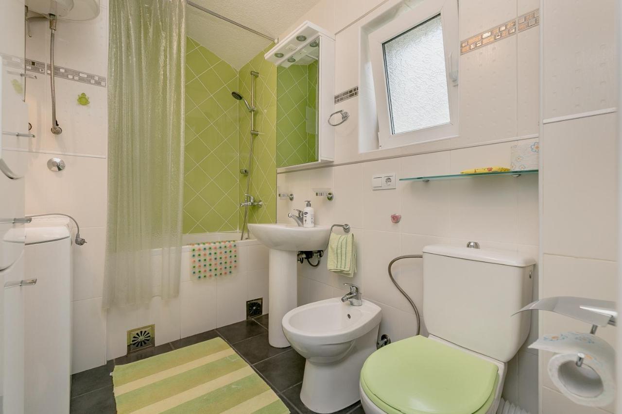 Olive Garden Apartment Petrovac Bagian luar foto