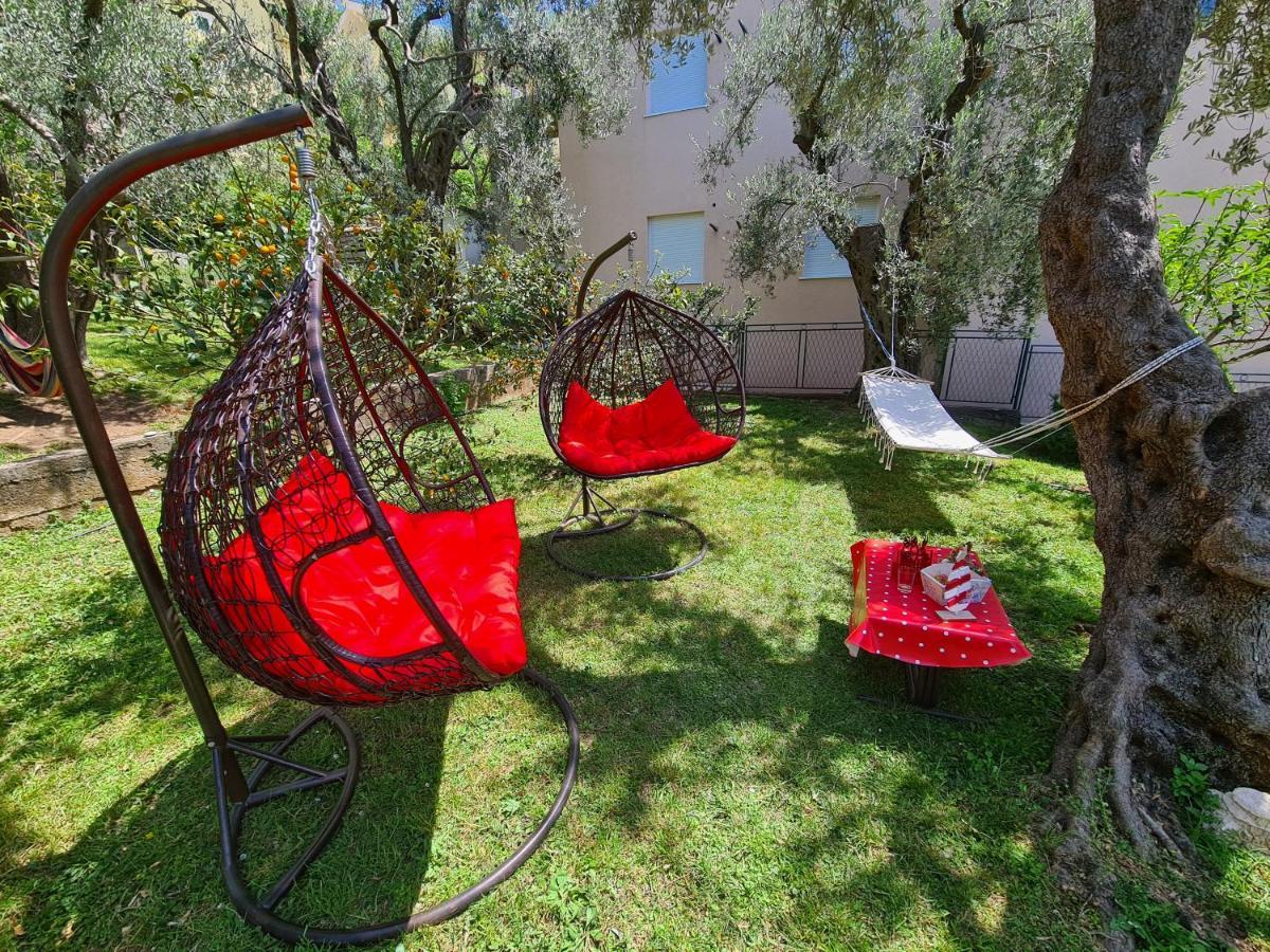 Olive Garden Apartment Petrovac Bagian luar foto