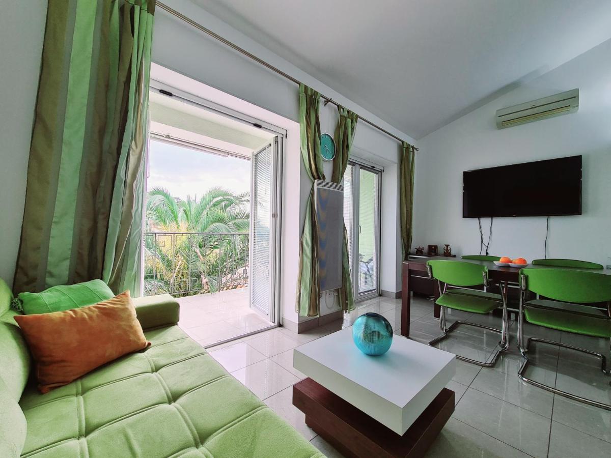 Olive Garden Apartment Petrovac Bagian luar foto